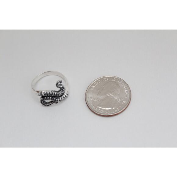 Sterling Silver Octopus Tentacle Adjustable Ring - Picture 4 of 7